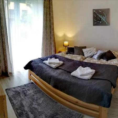 Holiday House Pod Hajem * Hostinné